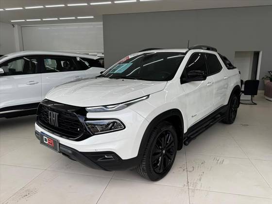 FIAT TORO 1.3 TURBO 270 FLEX VOLCANO AT6 FIAT TORO 1.3 TURBO 270 FLEX VOLCANO AT6